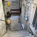 Agora In Old Town Vikendica Trogir