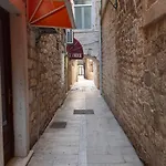 Vikendica Agora In Old Town *