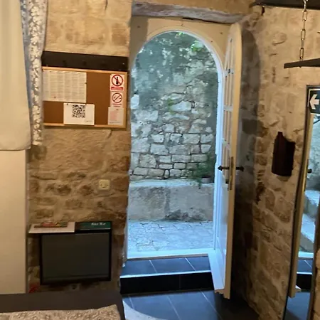 Agora In Old Town Дом отдыха
